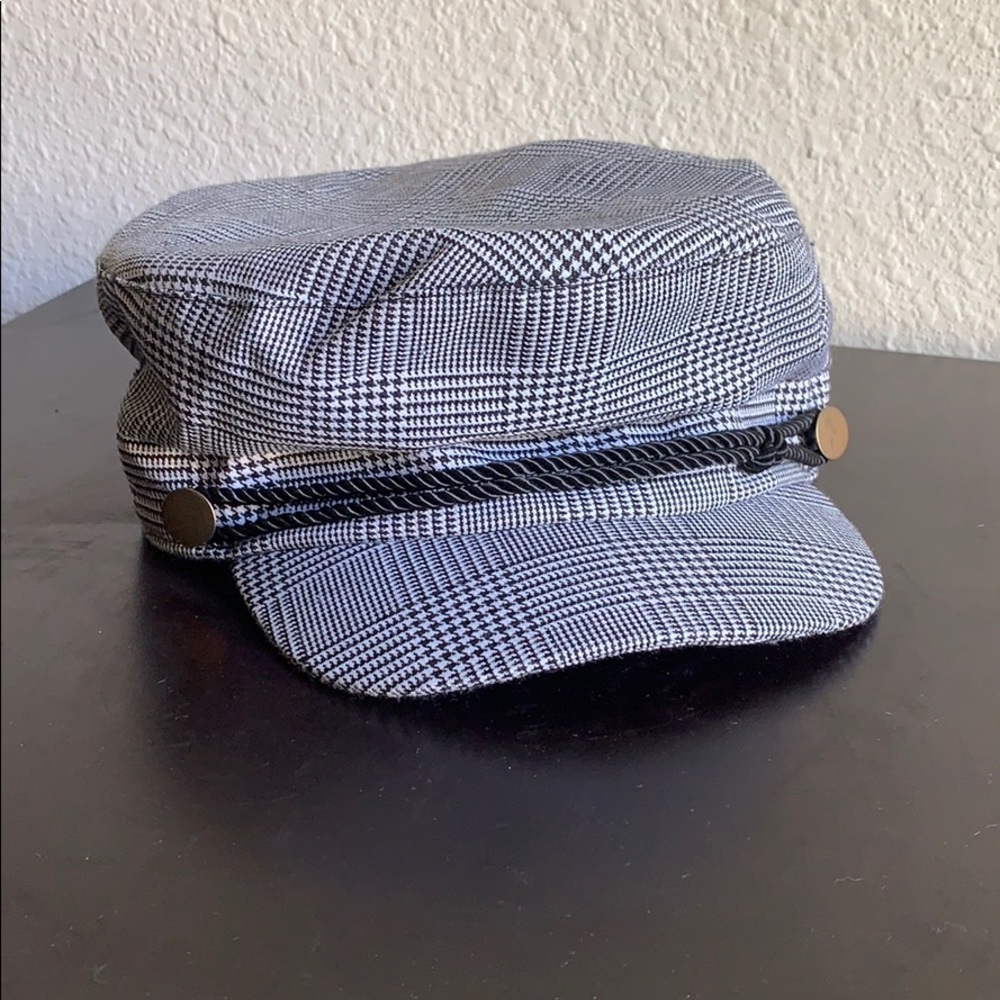 Gingham cap
